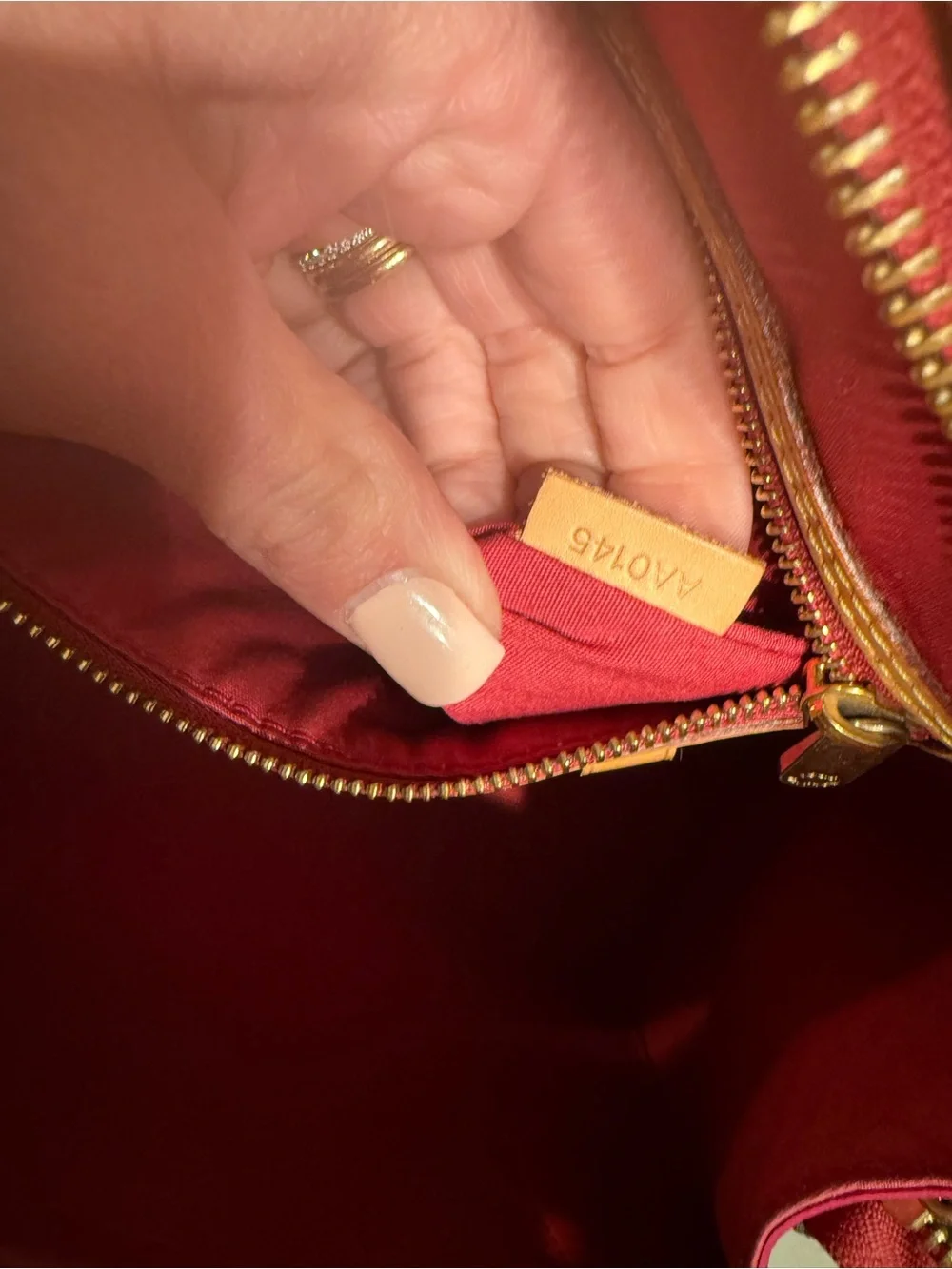 Louis Vuitton Red Vernis Brea MM Top Handle  Detachable Strap
